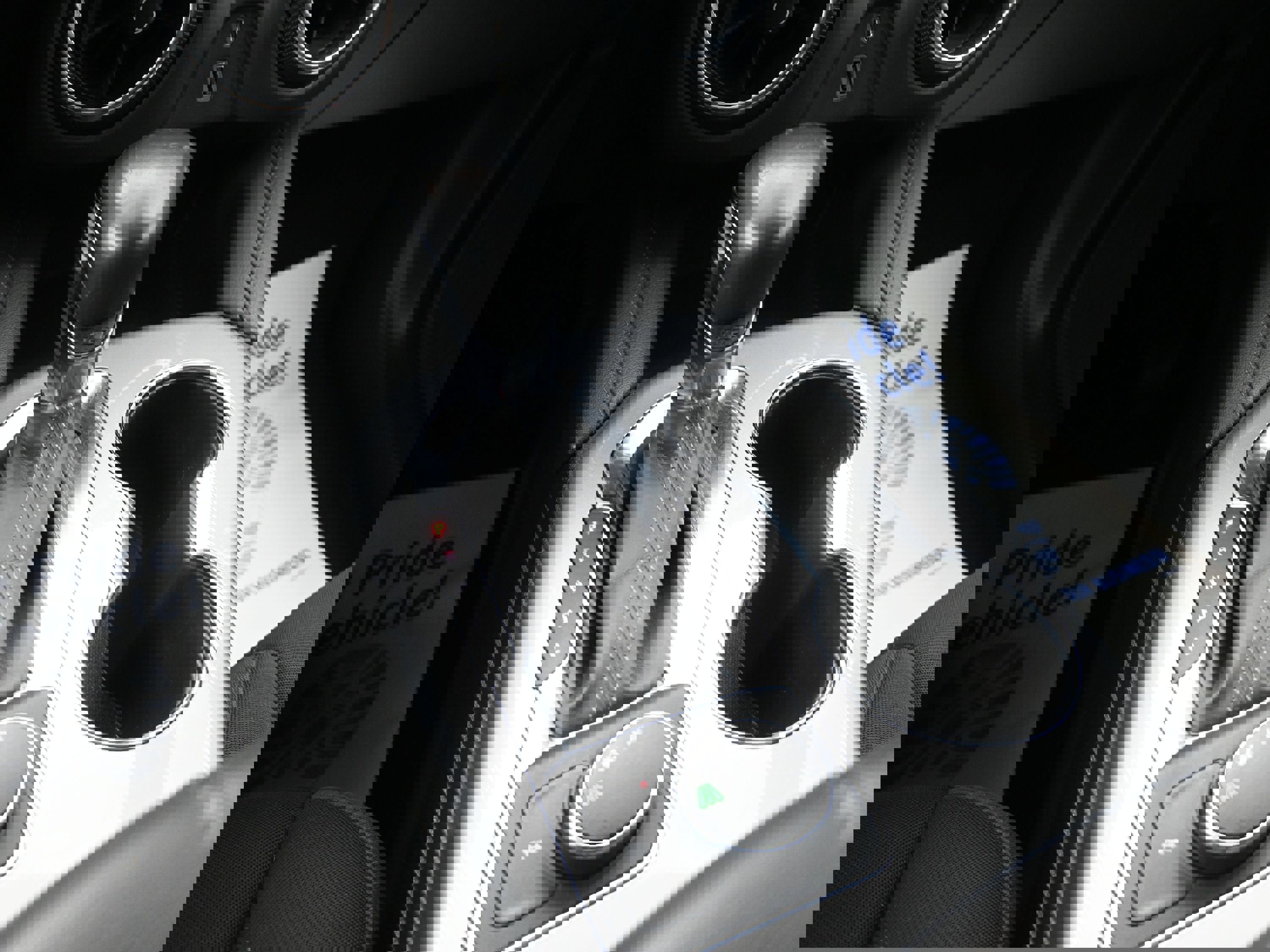 Certified 2020 Chevrolet Blazer LT image 18