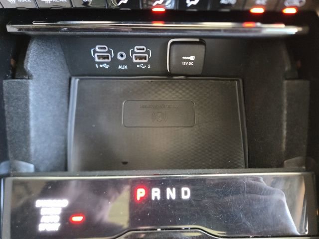 Used 2022 Jeep Grand Cherokee L Limited w/ Luxury Tech Group II image 20