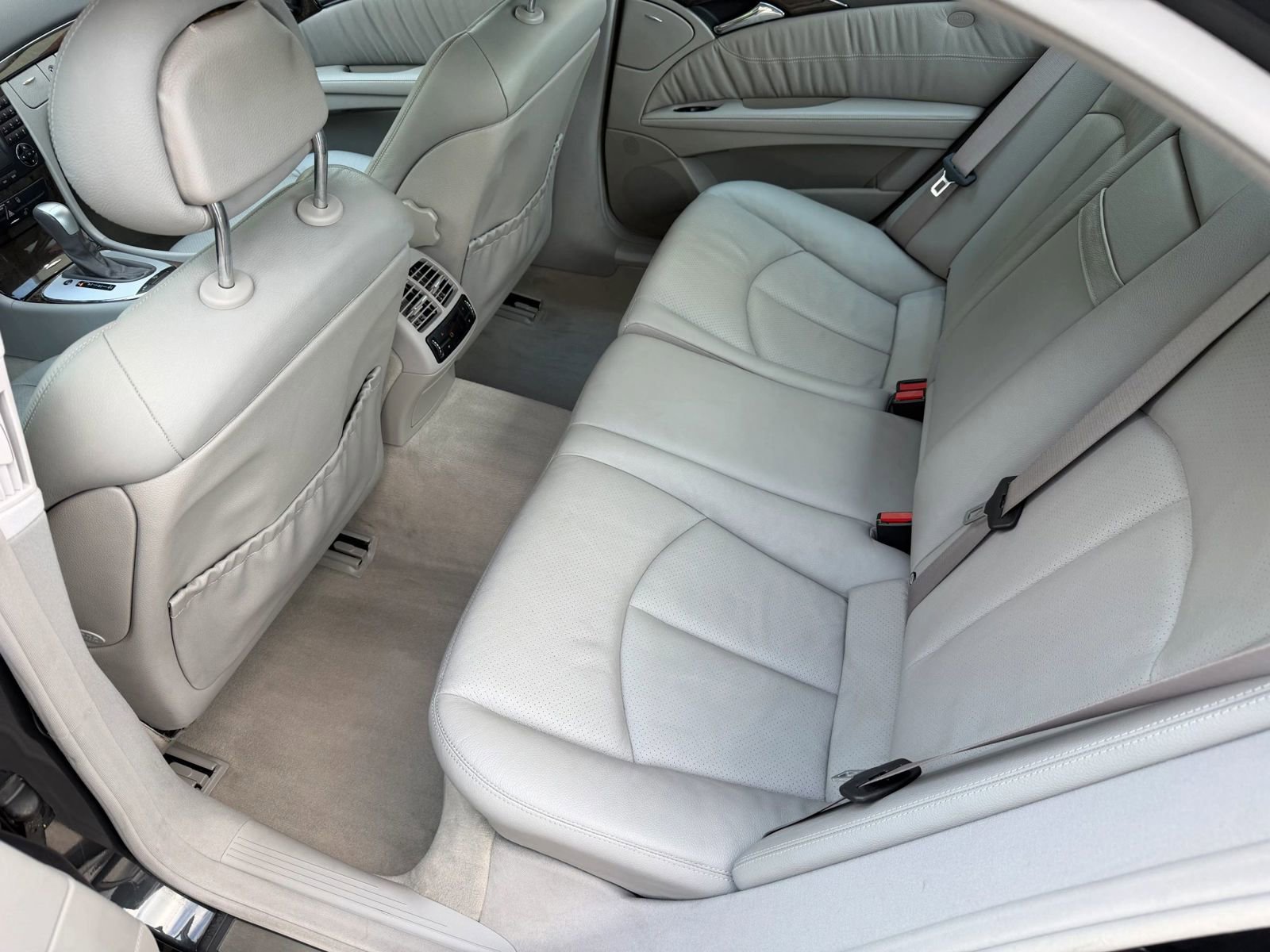 Used 2003 Mercedes-Benz E 500 Sedan image 58