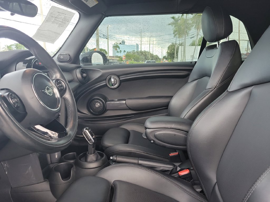 Used 2020 MINI Cooper Convertible FWD image 24