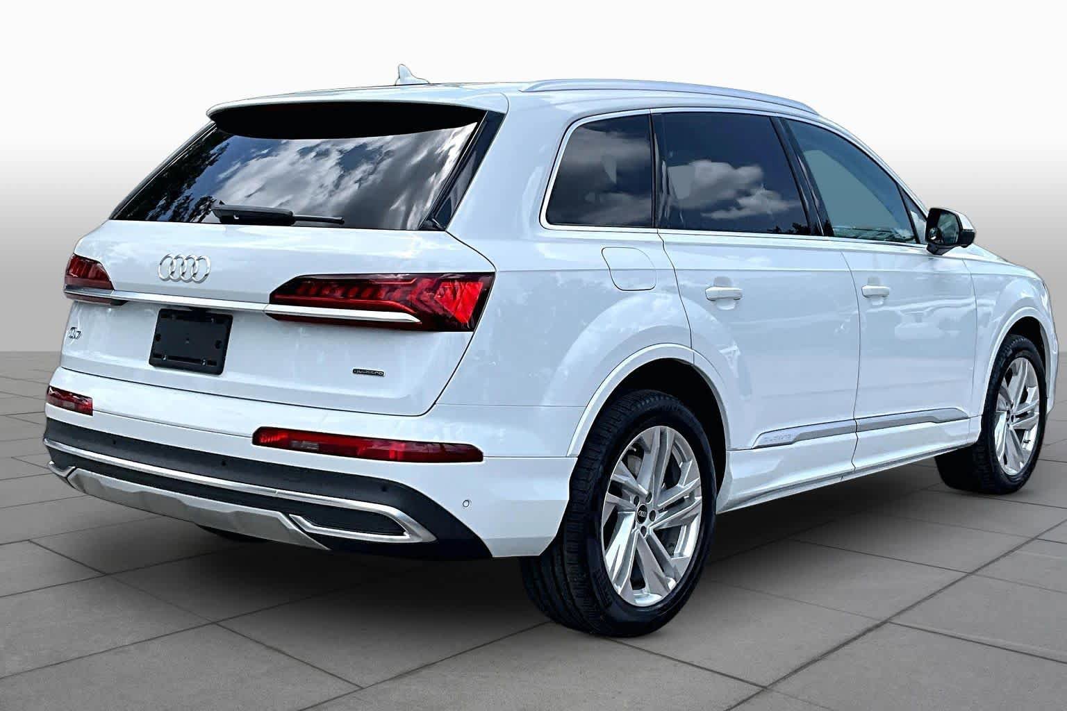 Used 2022 Audi Q7 3.0T Premium Plus AWD/4WD image 13