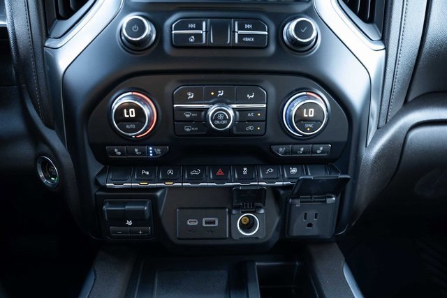 Used 2019 Chevrolet Silverado 1500 LTZ w/ LTZ Texas Edition image 16