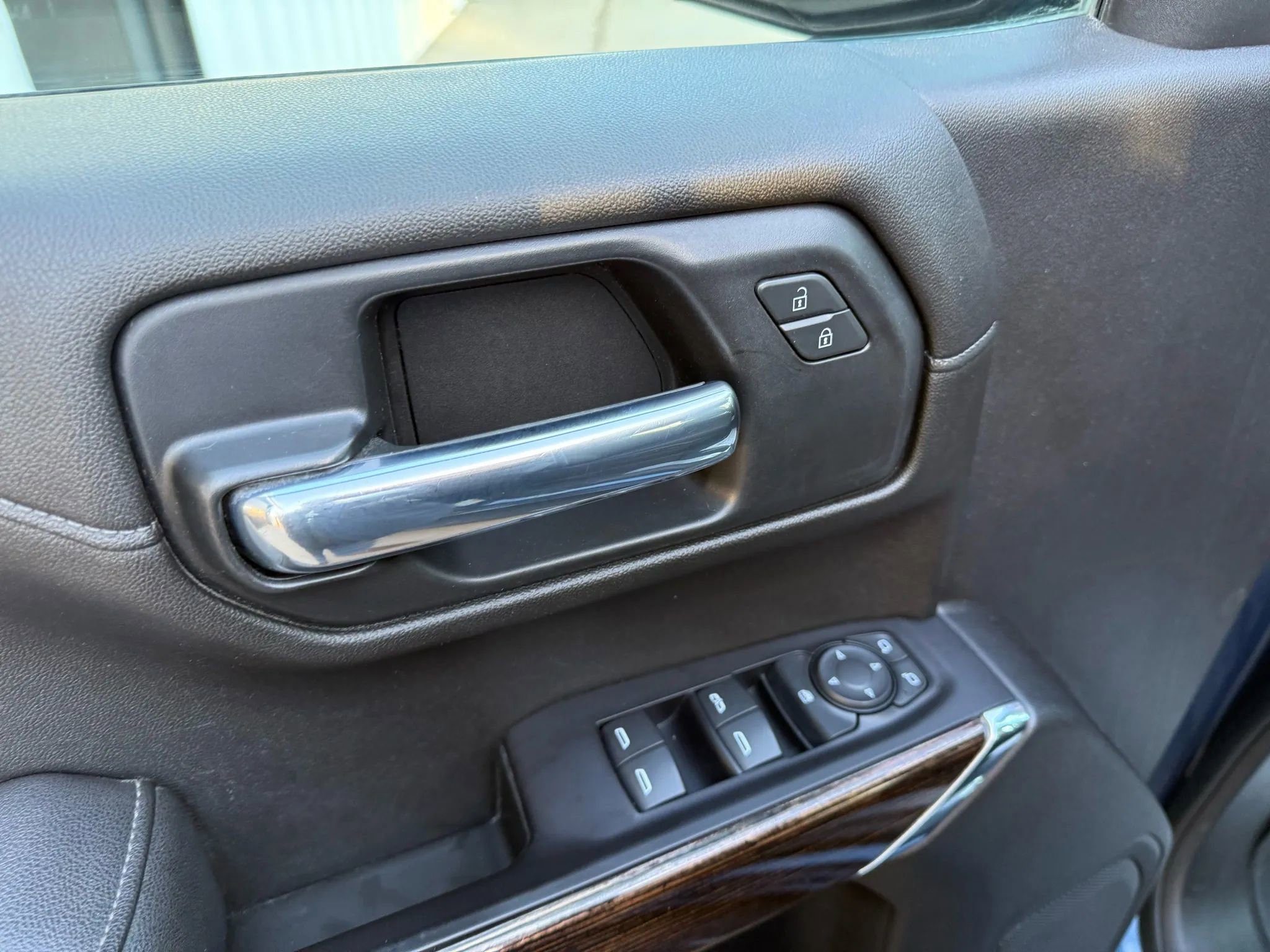 Used 2021 GMC Sierra 1500 Elevation w/ X31 Off-Road Package image 19