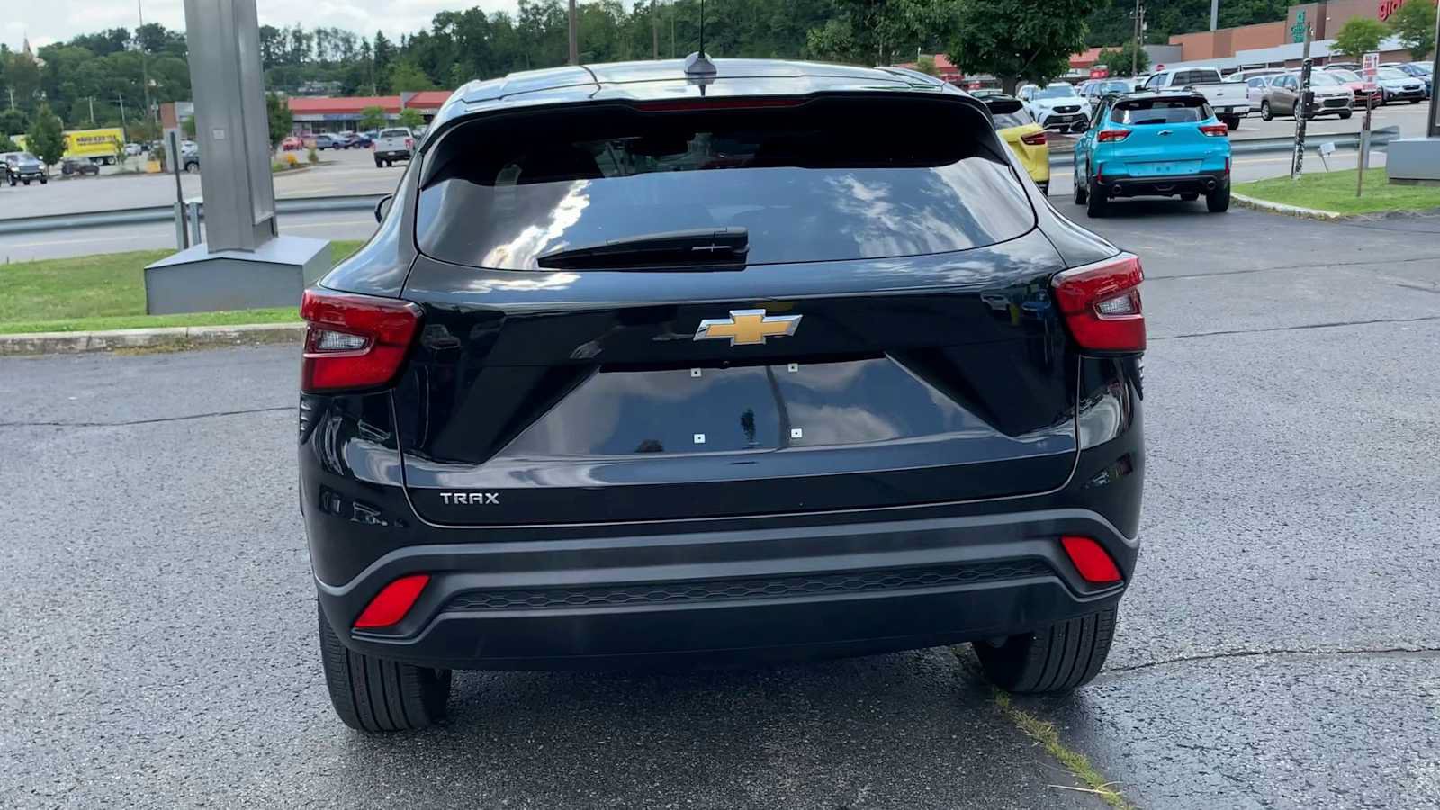 Certified 2024 Chevrolet Trax LS w/ LS Convenience Package FWD image 7