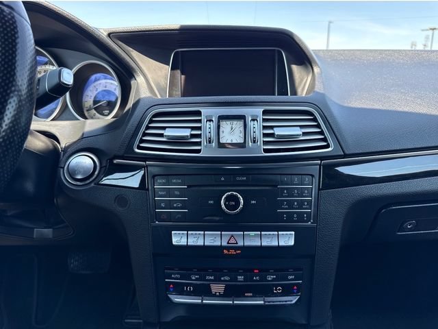 Used 2017 Mercedes-Benz E 400 Cabriolet image 22