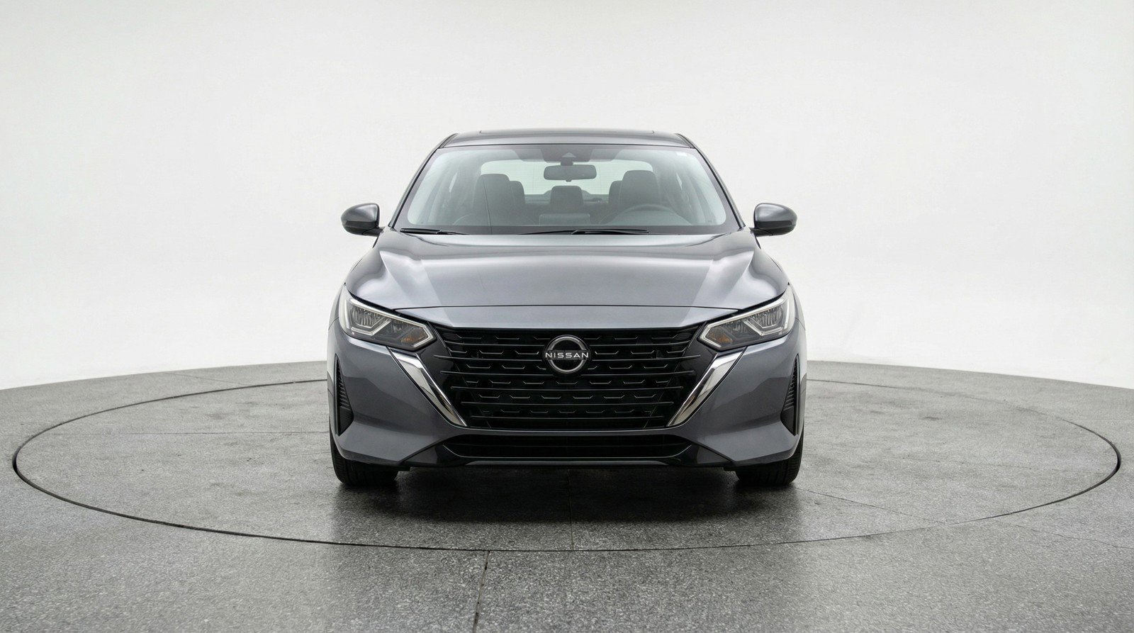 Used 2025 Nissan Sentra SV image 2