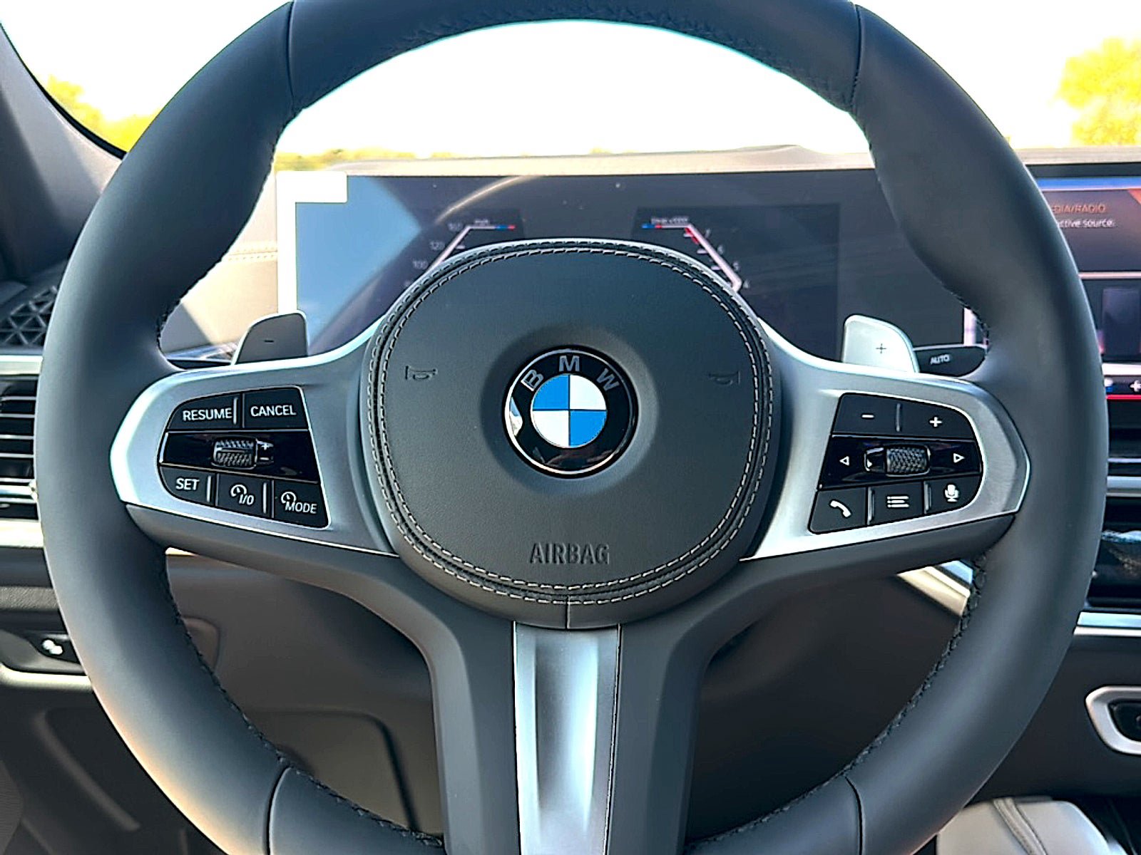 New 2027 BMW X6 xDrive40i w/ Climate Comfort Package AWD/4WD image 18