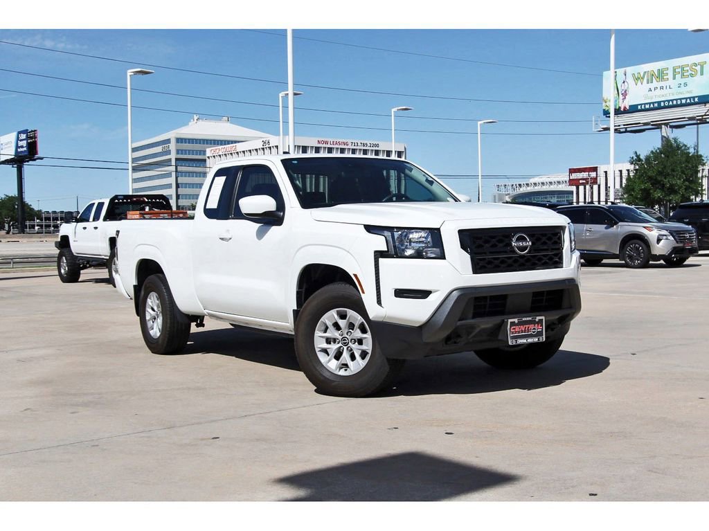 Certified 2024 Nissan Frontier SV w/ Technology Package image 1
