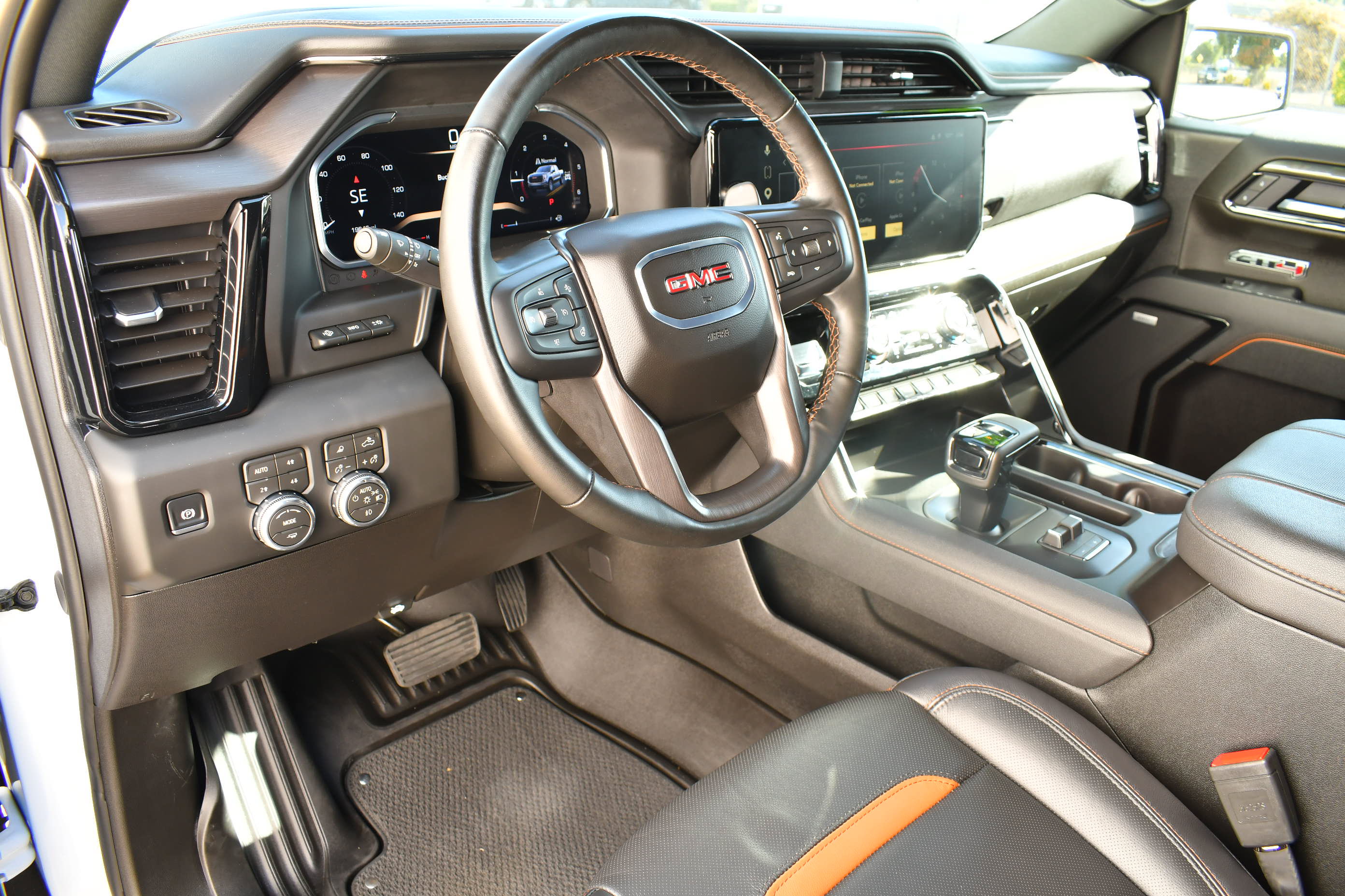 Used 2026 GMC Sierra 1500 AT4 w/ AT4 Premium Package AWD/4WD image 14