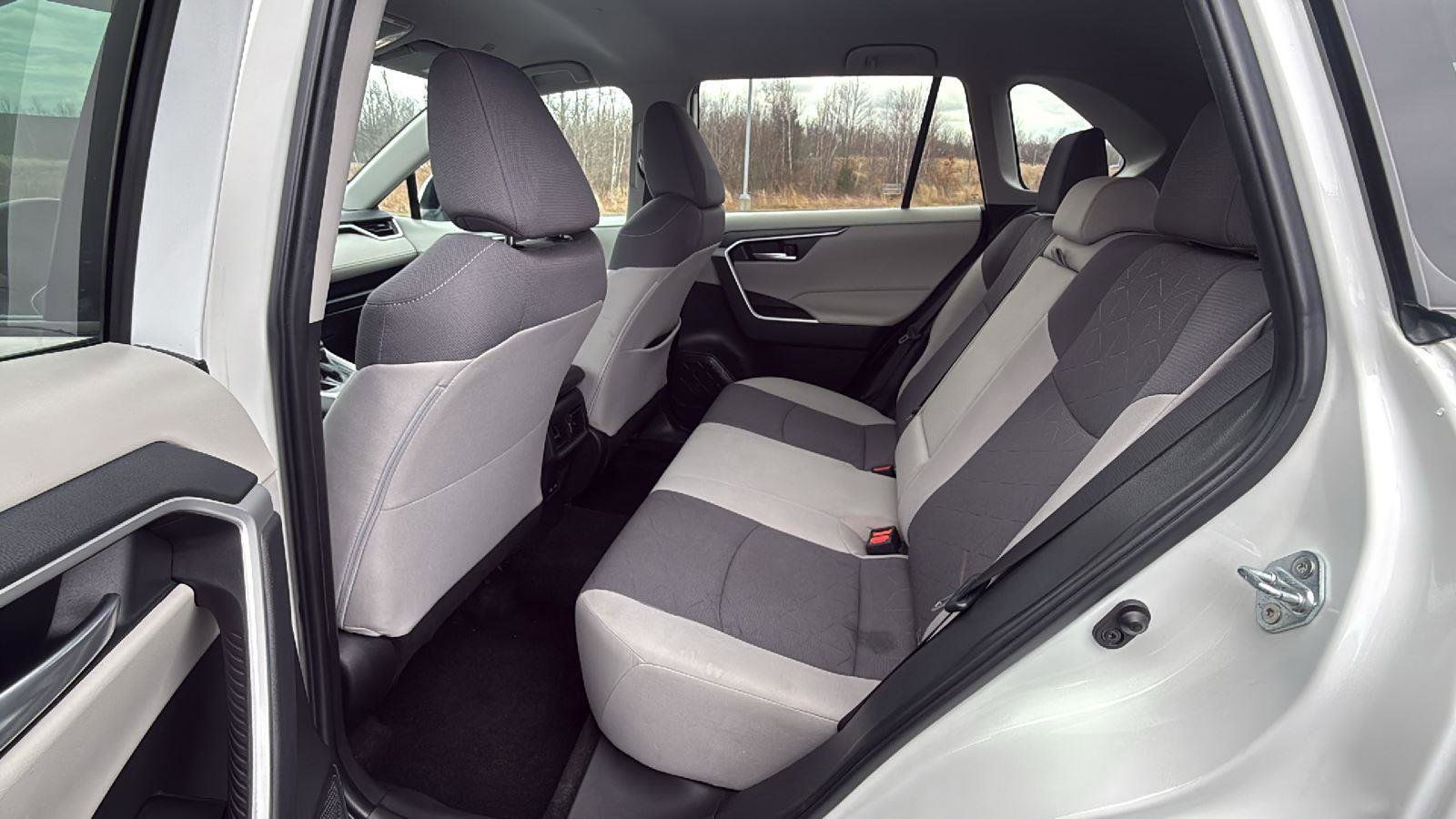 Used 2024 Toyota RAV4 XLE w/ Weather Package image 23