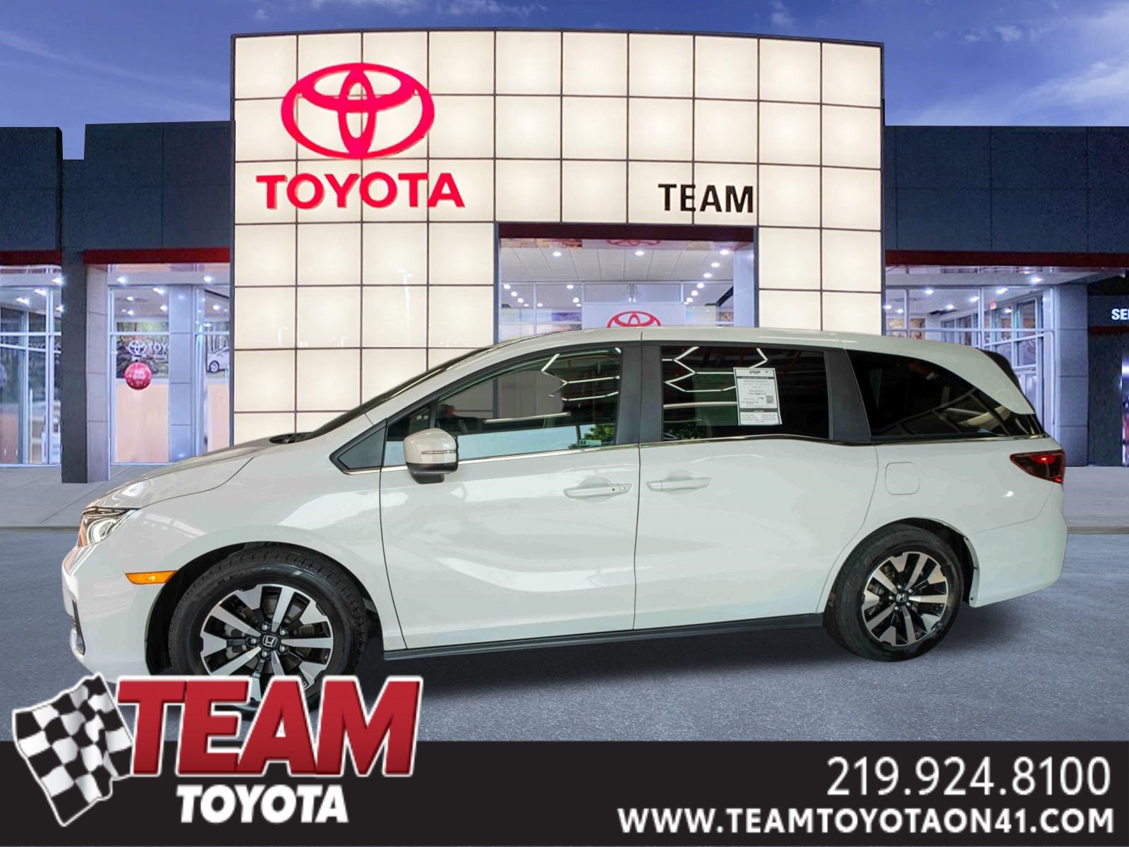 Used 2025 Honda Odyssey EX-L image 1