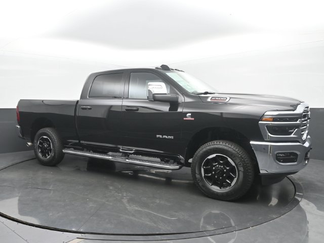 Used 2025 RAM 2500 Laramie AWD/4WD image 7