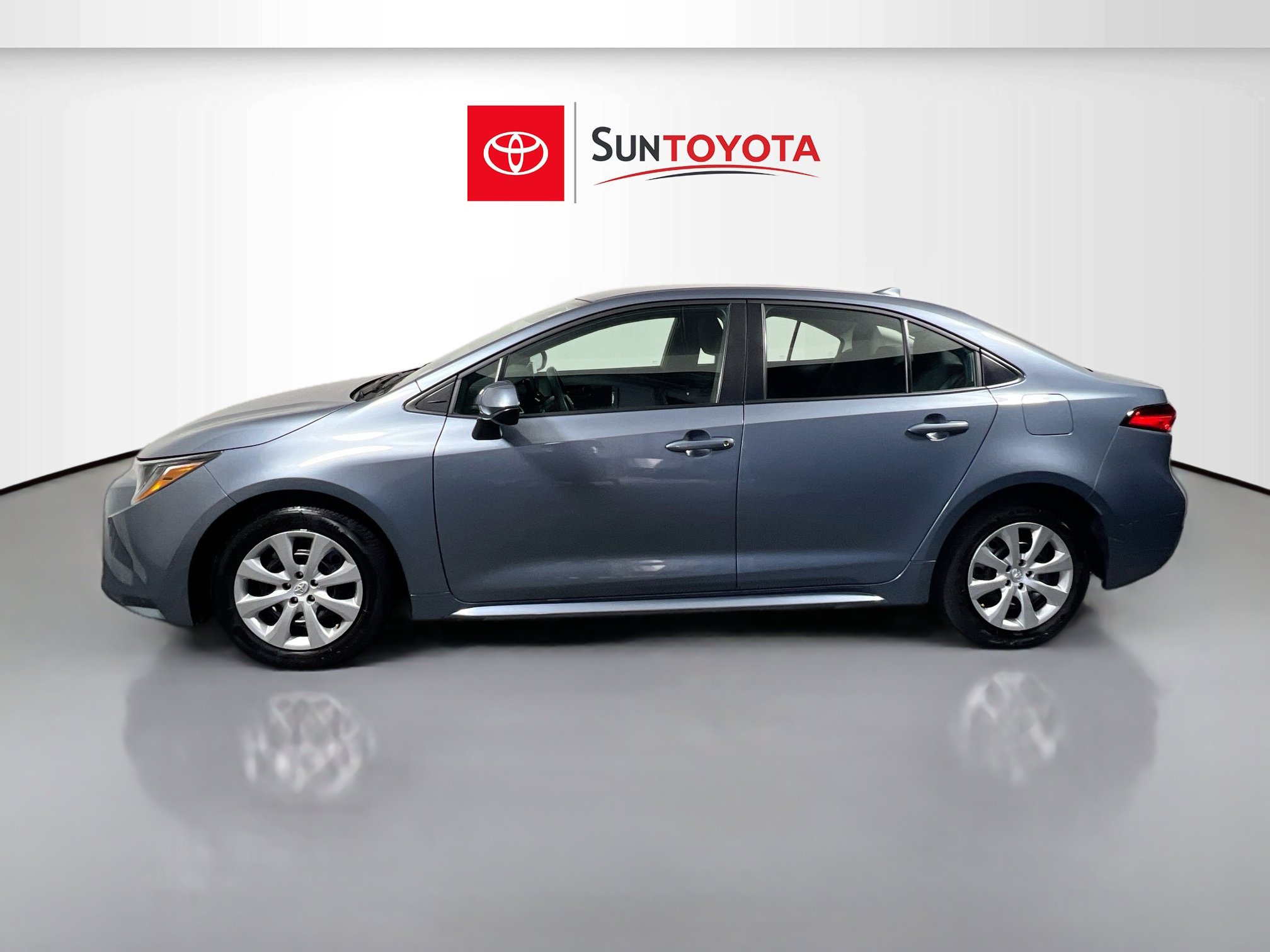 Used 2024 Toyota Corolla LE image 7