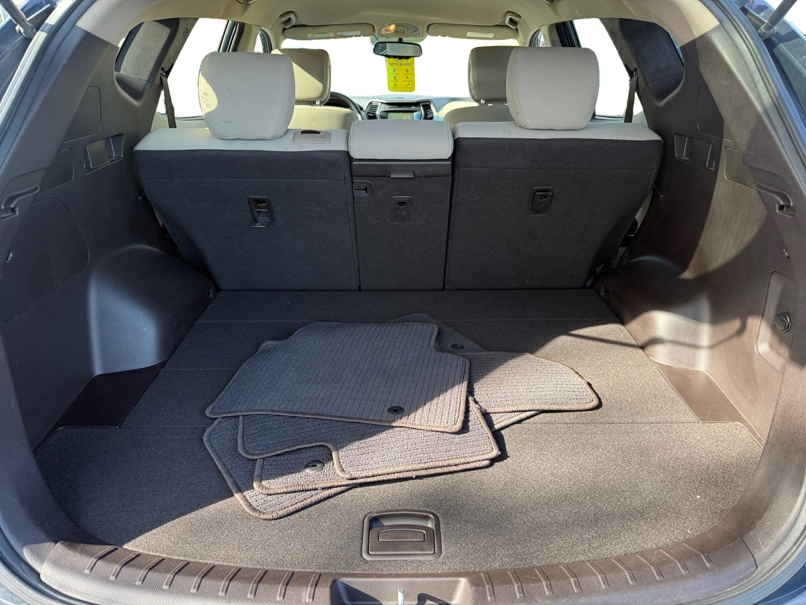 Used 2017 Hyundai Santa Fe Sport image 17