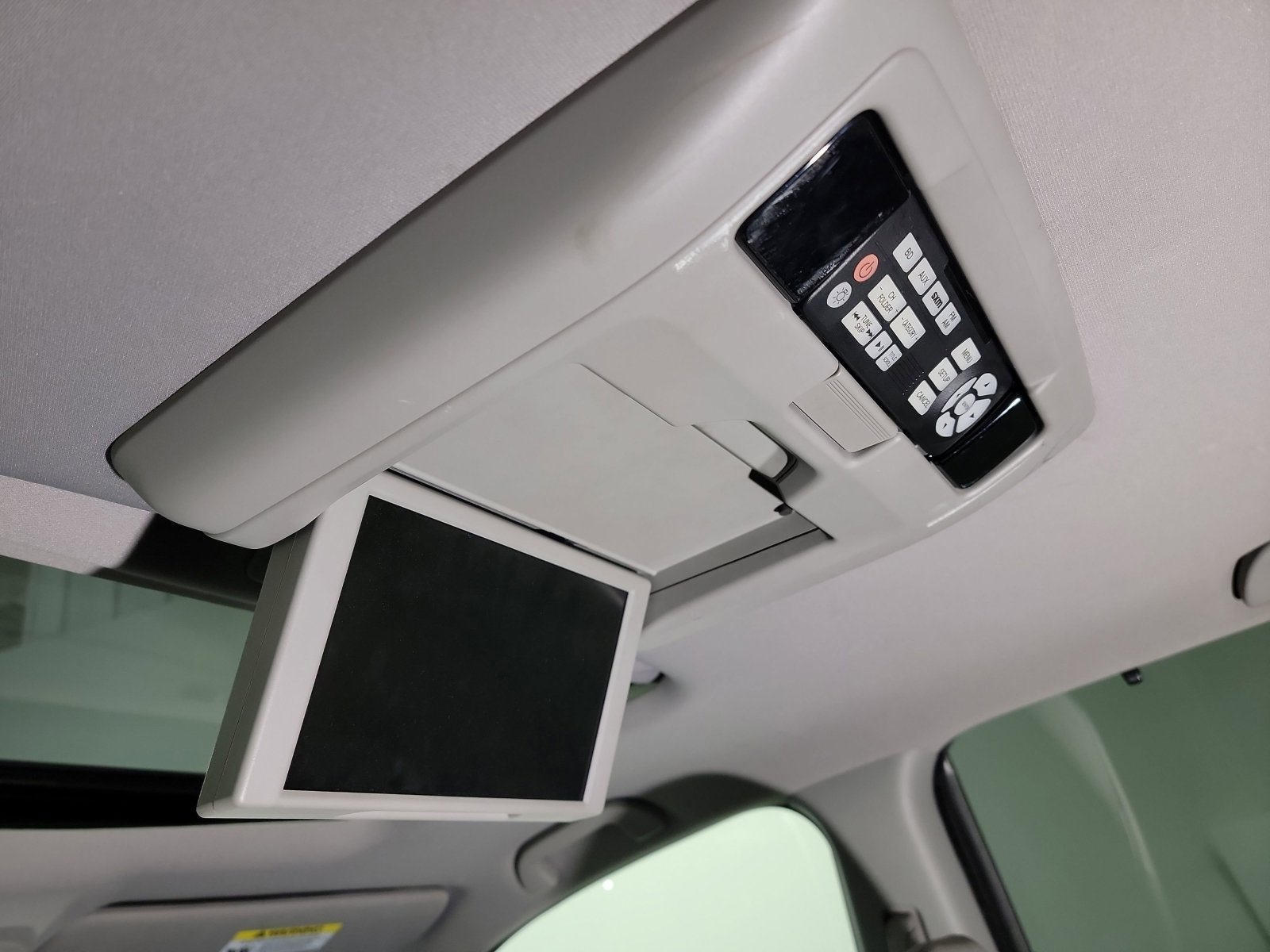 Used 2016 Honda Pilot Touring image 35