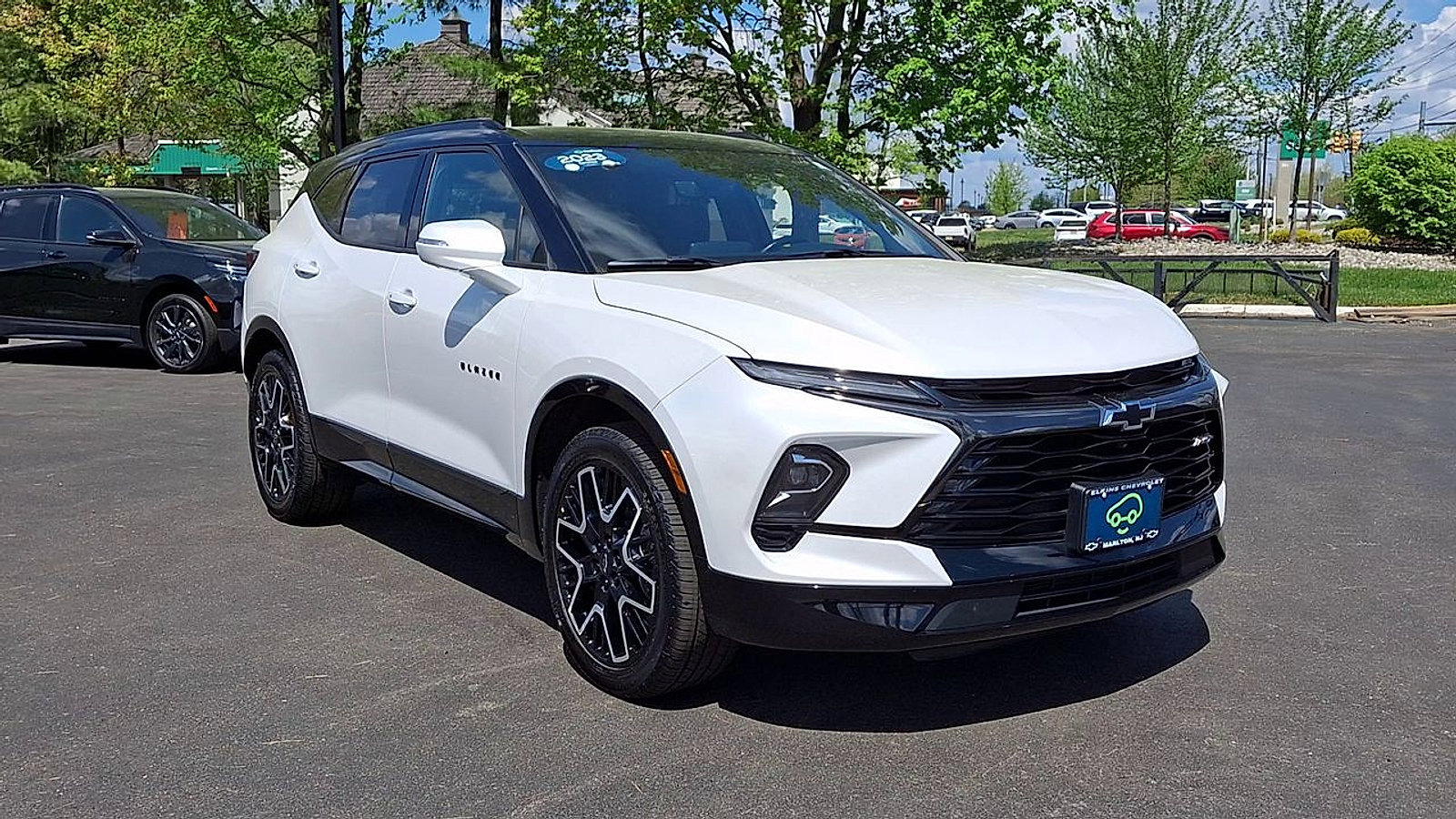 Certified 2023 Chevrolet Blazer RS w/ Driver Confidence II Package image 5