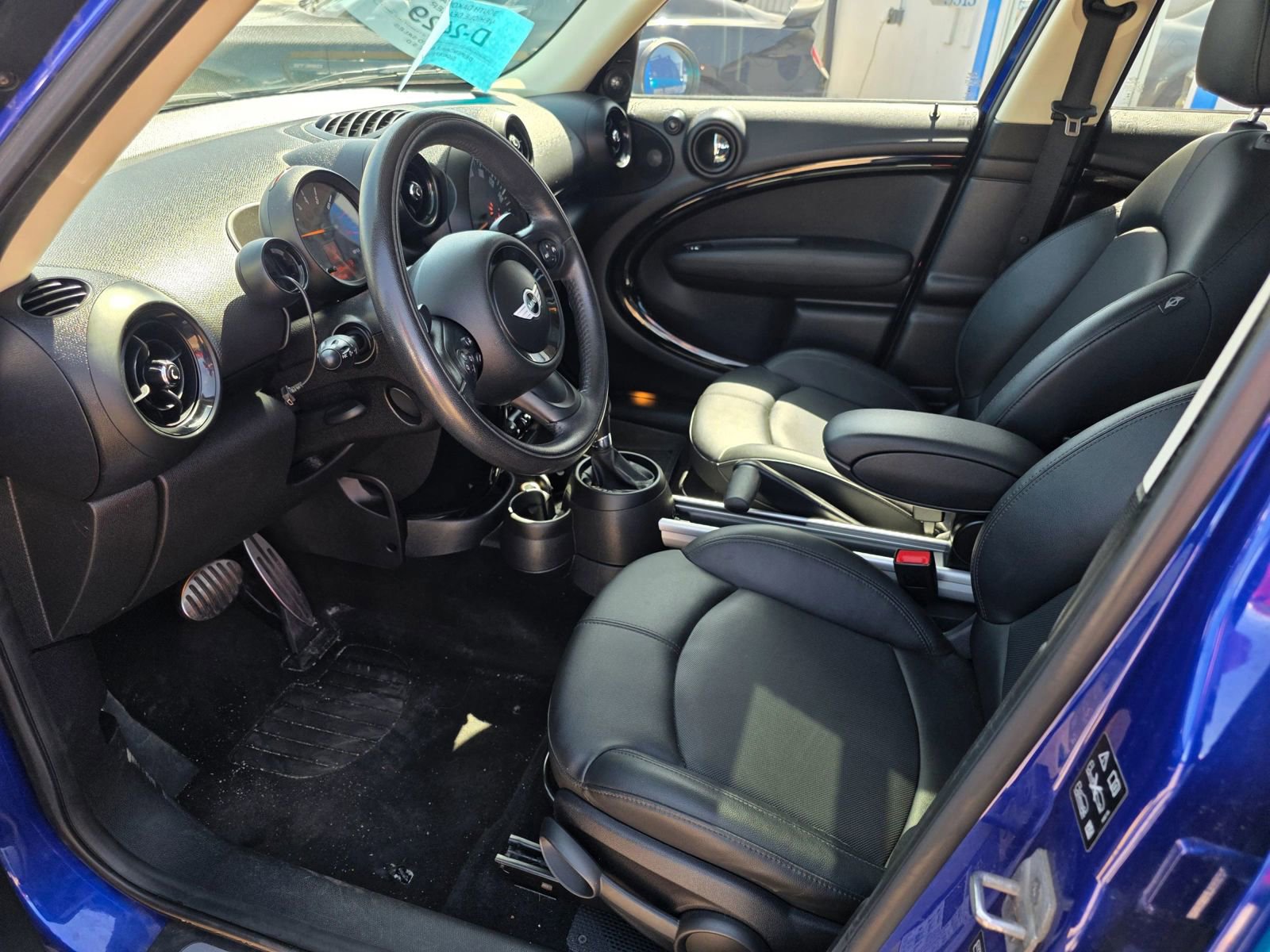 Used 2015 MINI Cooper Countryman S w/ Cold Weather Package image 11