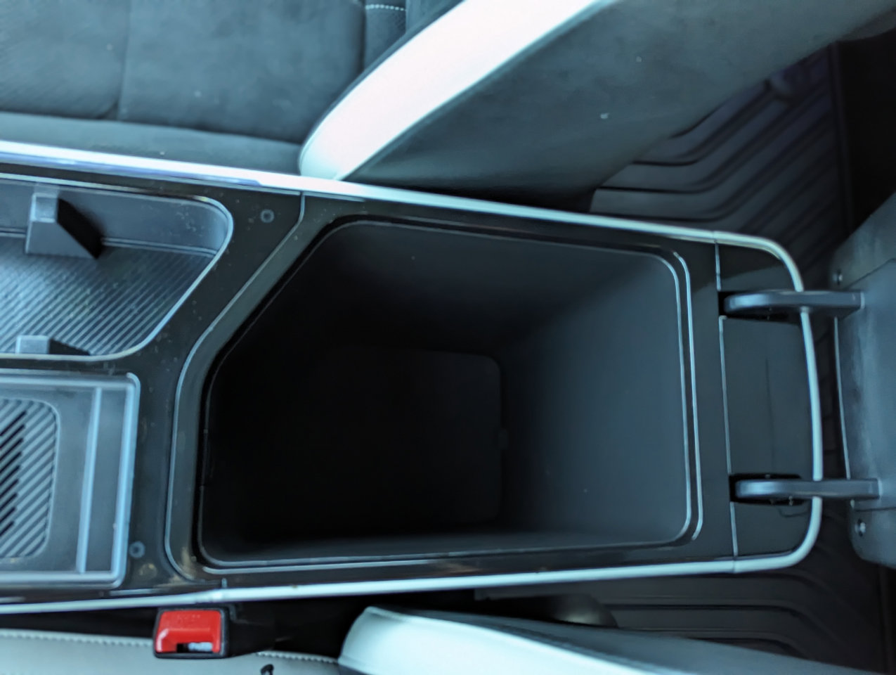 Used 2022 Kia EV6 GT-Line w/ GT-Line Suede Seat Package image 26