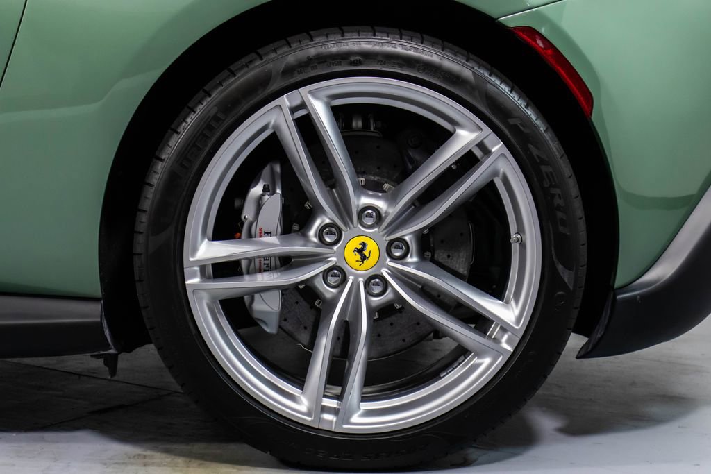 Certified 2024 Ferrari Roma Spider RWD image 62