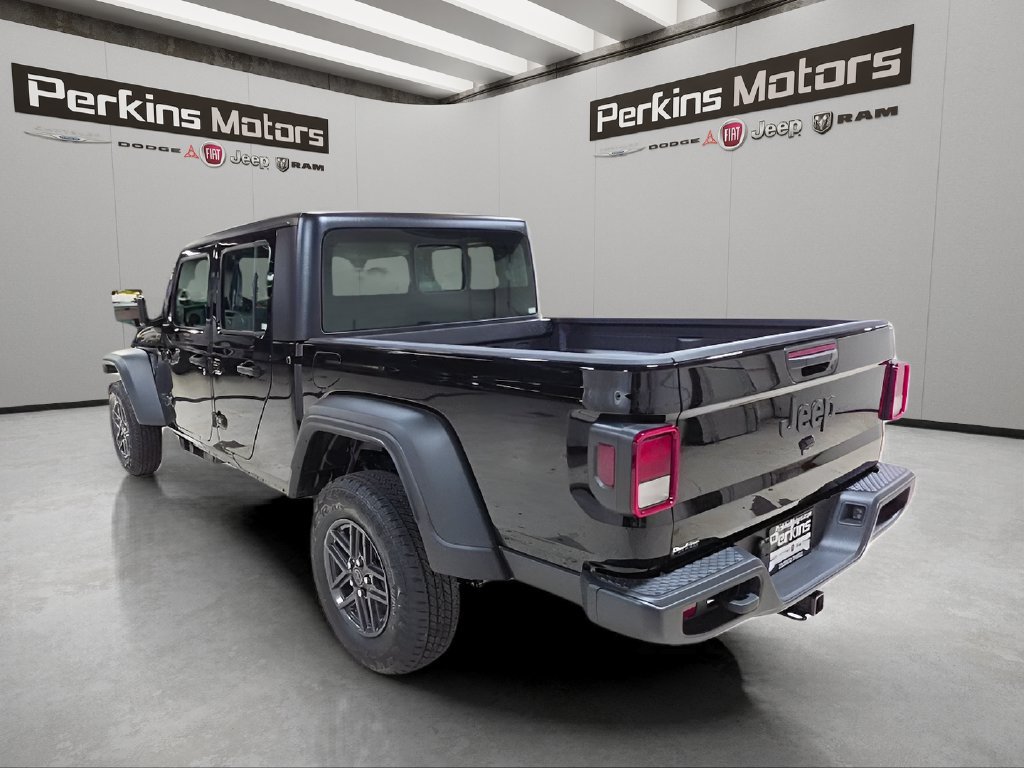 New 2026 Jeep Gladiator Sport AWD/4WD image 7