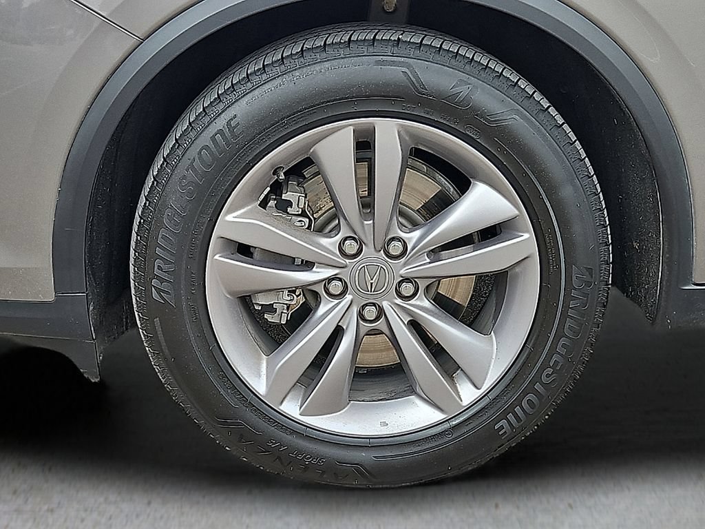 Used 2023 Acura MDX FWD image 10