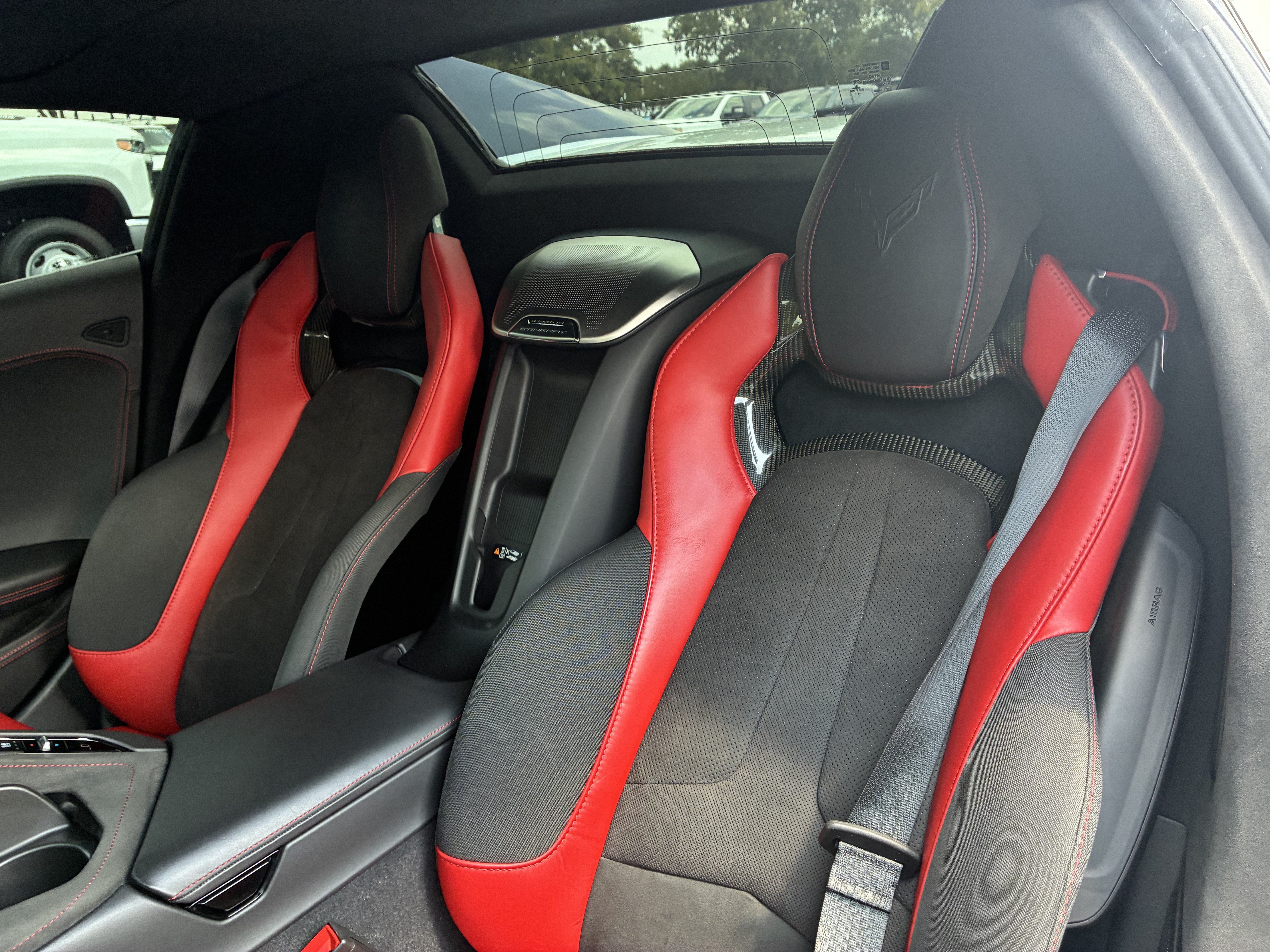 Used 2021 Chevrolet Corvette Stingray Premium Conv w/ Z51 Performance Package RWD image 13