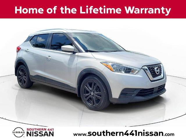 Certified 2020 Nissan Kicks SV FWD image 1