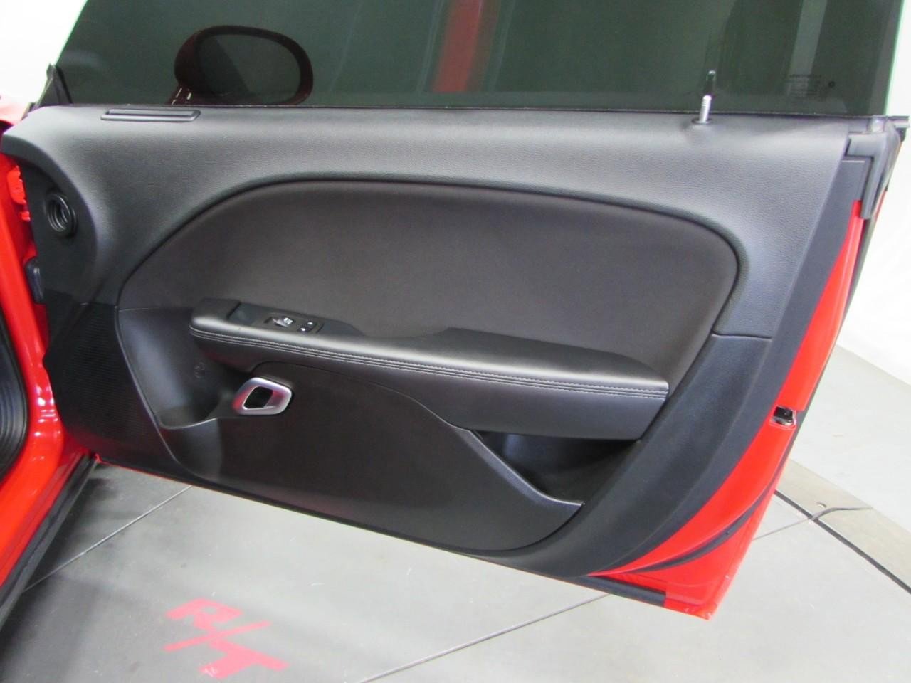 Used 2022 Dodge Challenger R/T w/ Blacktop Package image 15