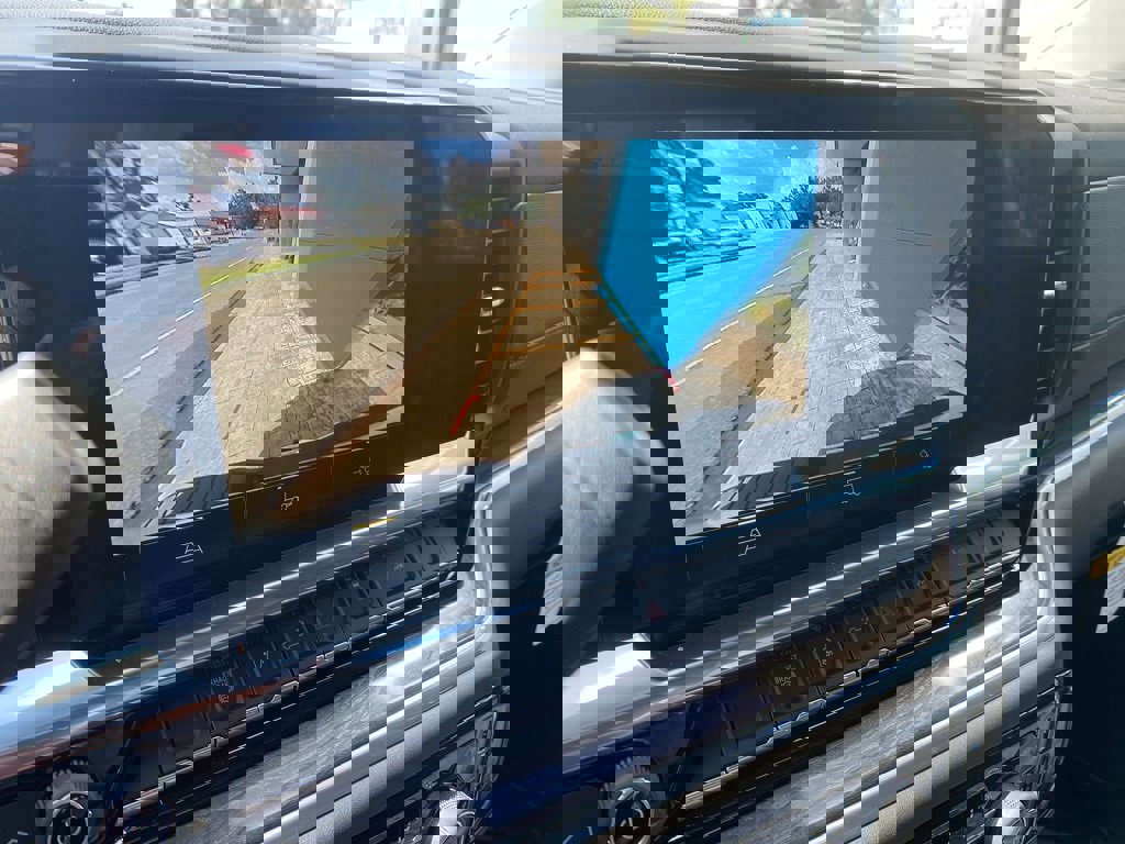 New 2025 Chevrolet Silverado 2500 LTZ w/ LTZ Convenience Package image 22