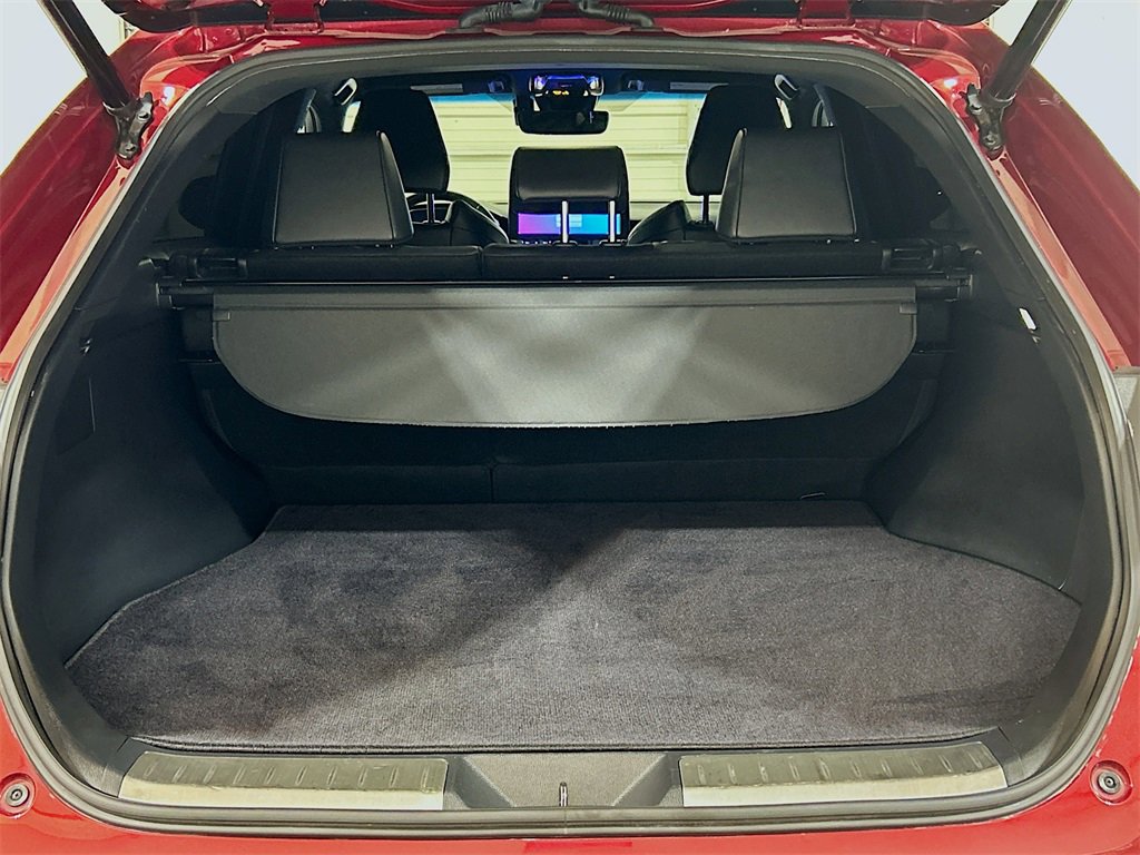 Used 2023 Toyota Venza Nightshade image 22