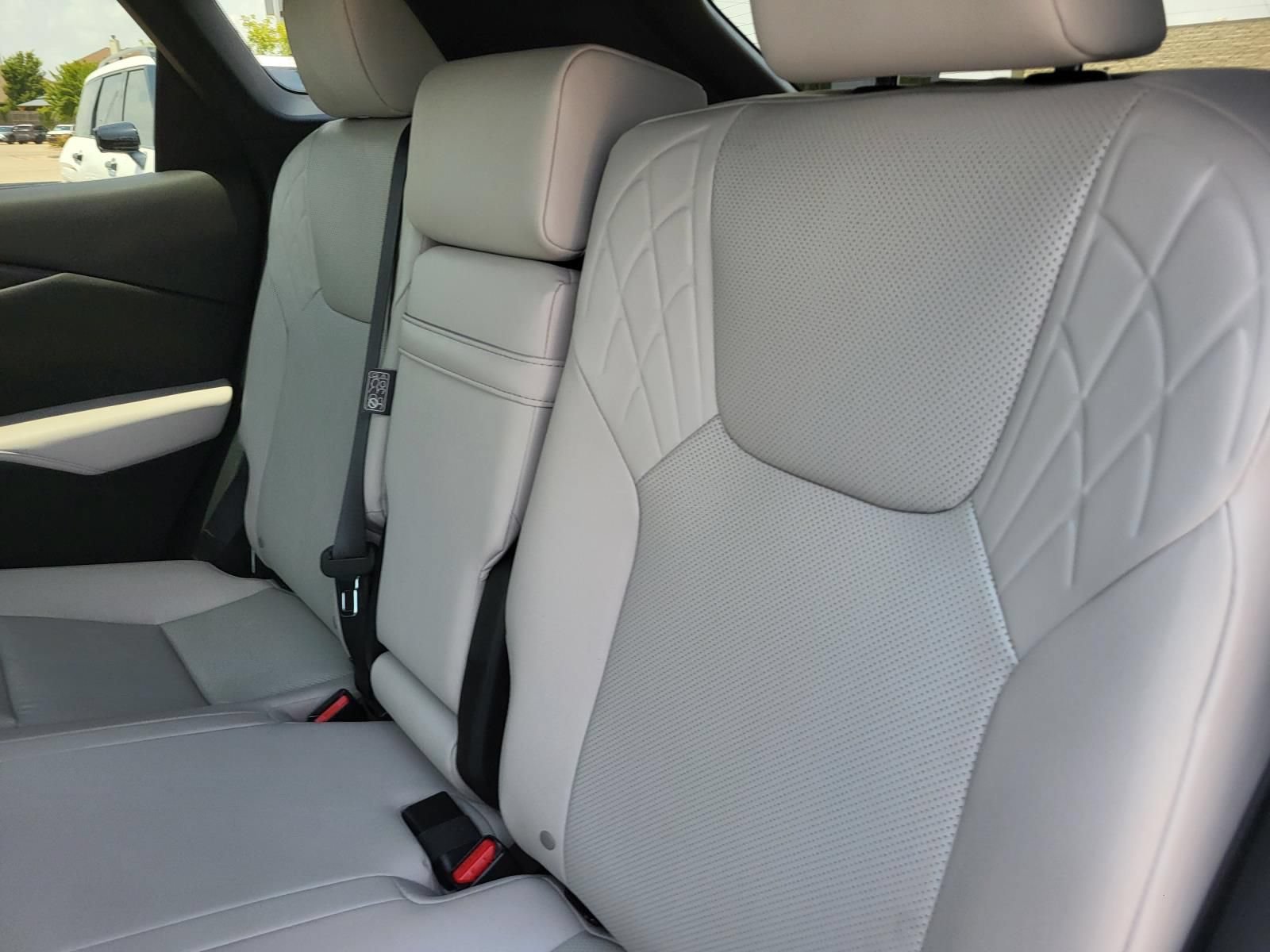 Used 2024 Lexus RX 350 Premium w/ Convenience Package FWD image 14
