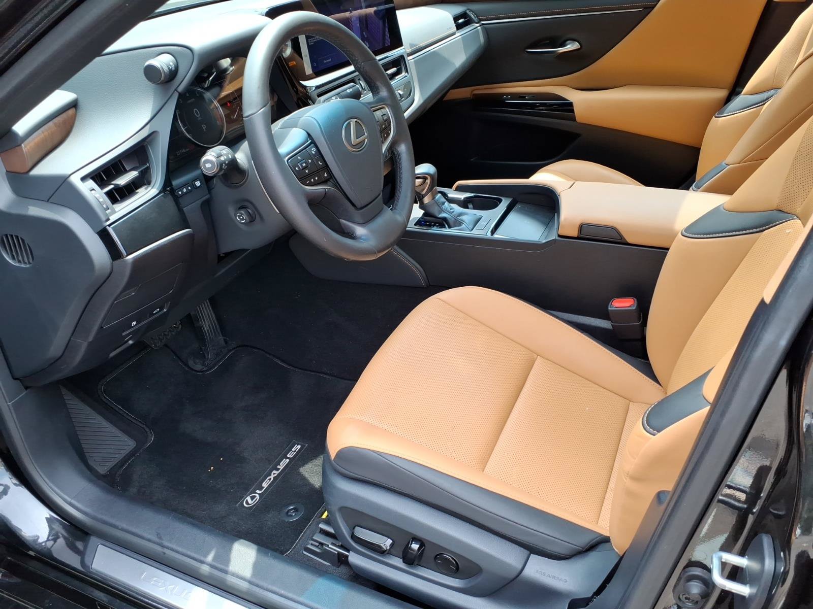 Certified 2024 Lexus ES 350 w/ Premium Package FWD image 16