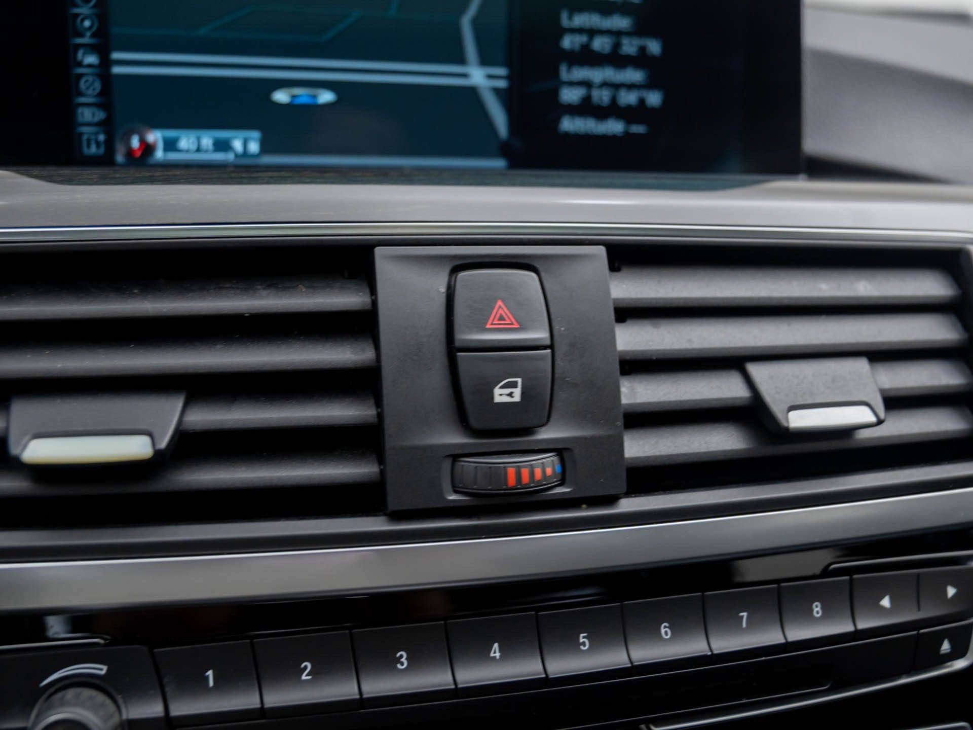 Used 2016 BMW 320i xDrive 320i xDrive image 28