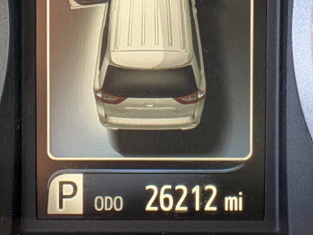Used 2020 Toyota Sienna LE w/ Carpet Mat Package FWD image 25