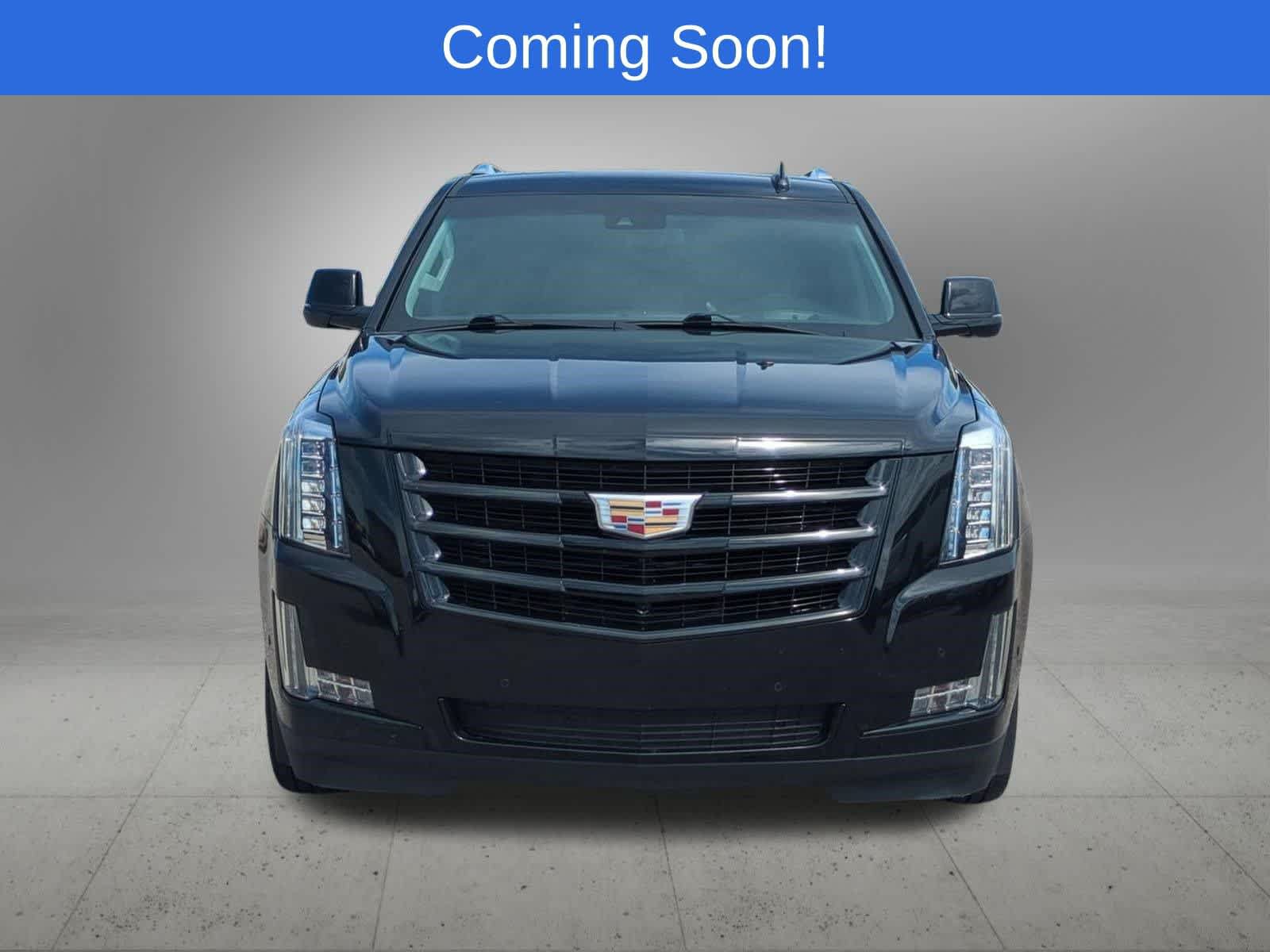 Used 2020 Cadillac Escalade Luxury w/ Escalade Sport Edition AWD/4WD image 9