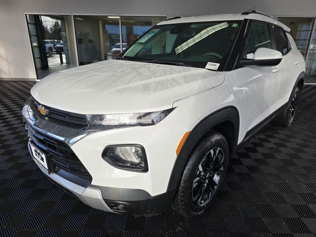 Used 2023 Chevrolet TrailBlazer LT w/ Convenience Package image 8