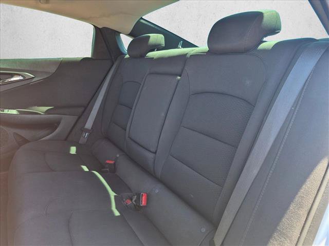 Used 2021 Chevrolet Malibu LT FWD image 25