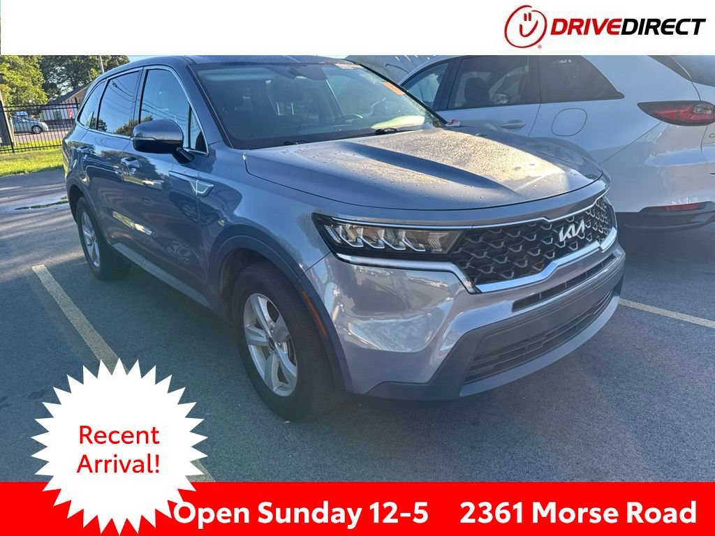 Used 2022 Kia Sorento LX FWD image 1