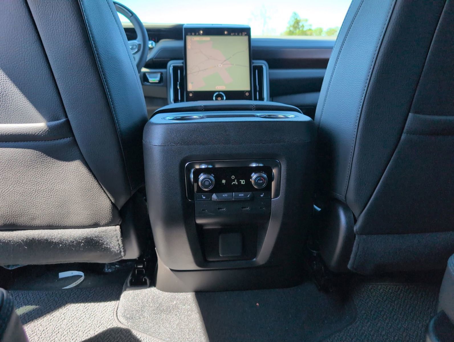 New 2026 GMC Yukon Denali w/ Denali Reserve Package image 30