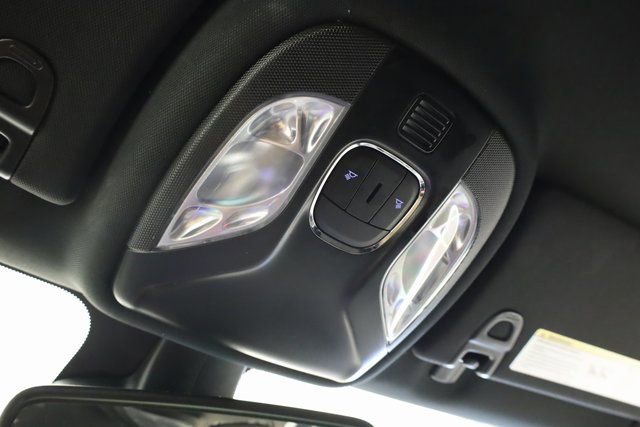 Used 2023 Jeep Compass Latitude image 27