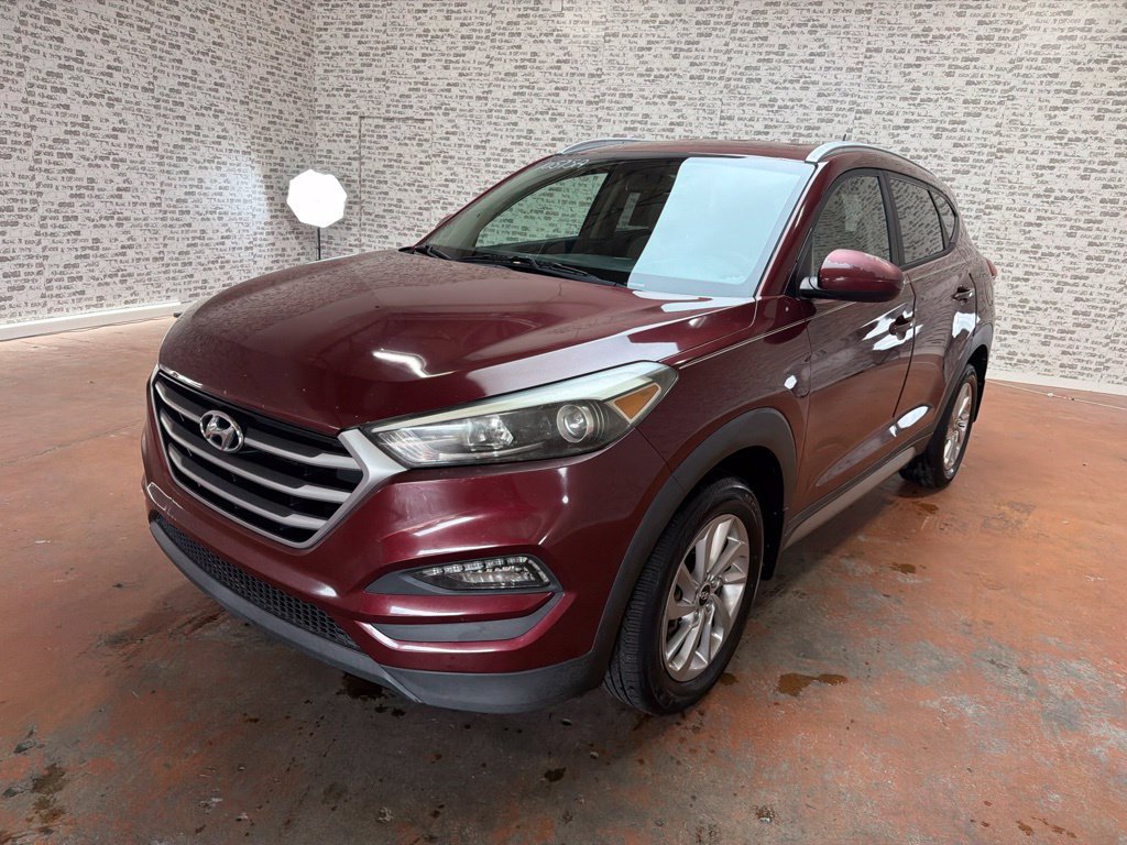 Used 2017 Hyundai Tucson SE w/ SE Popular Package 02 FWD image 3