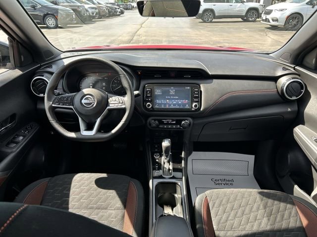 Used 2024 Nissan Kicks SR w/ Interior Electronics Package FWD image 18