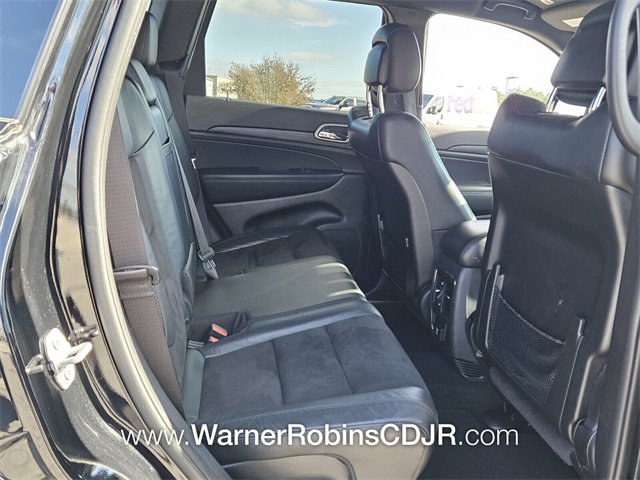 Used 2020 Jeep Grand Cherokee Altitude image 15