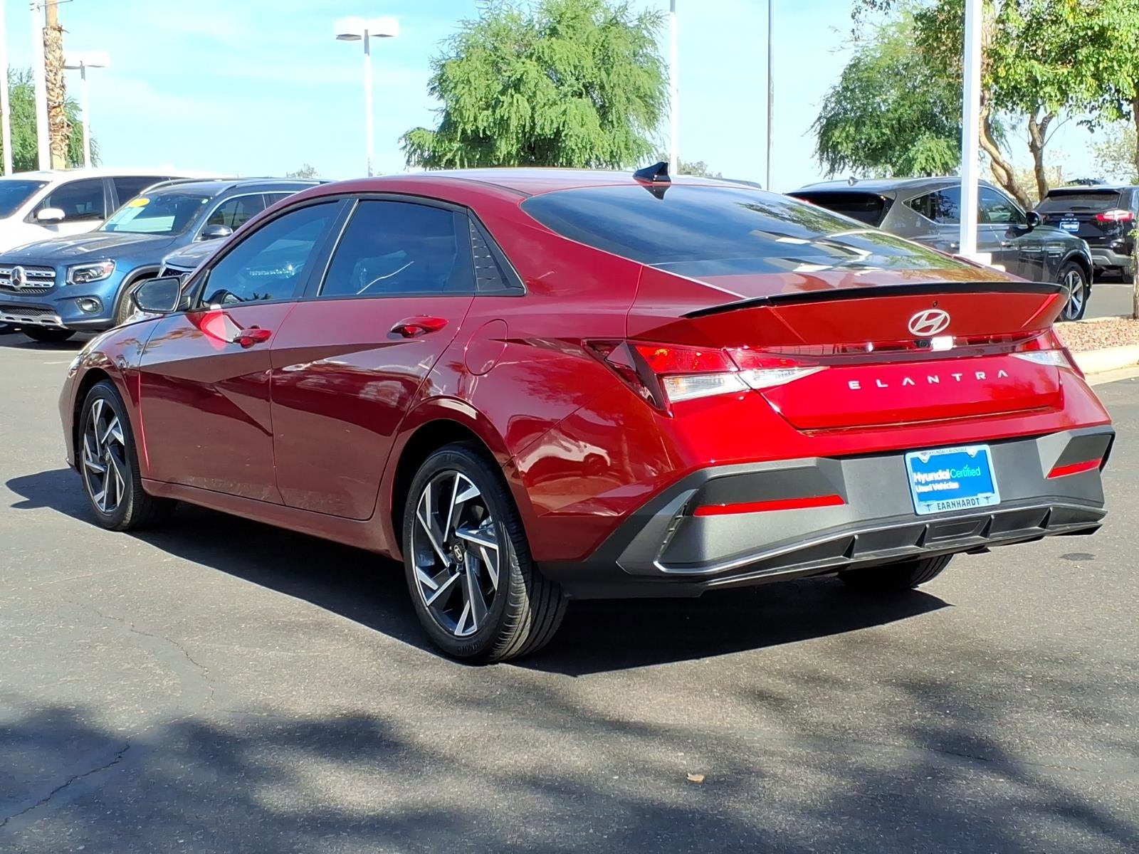 Certified 2025 Hyundai Elantra Sport image 3