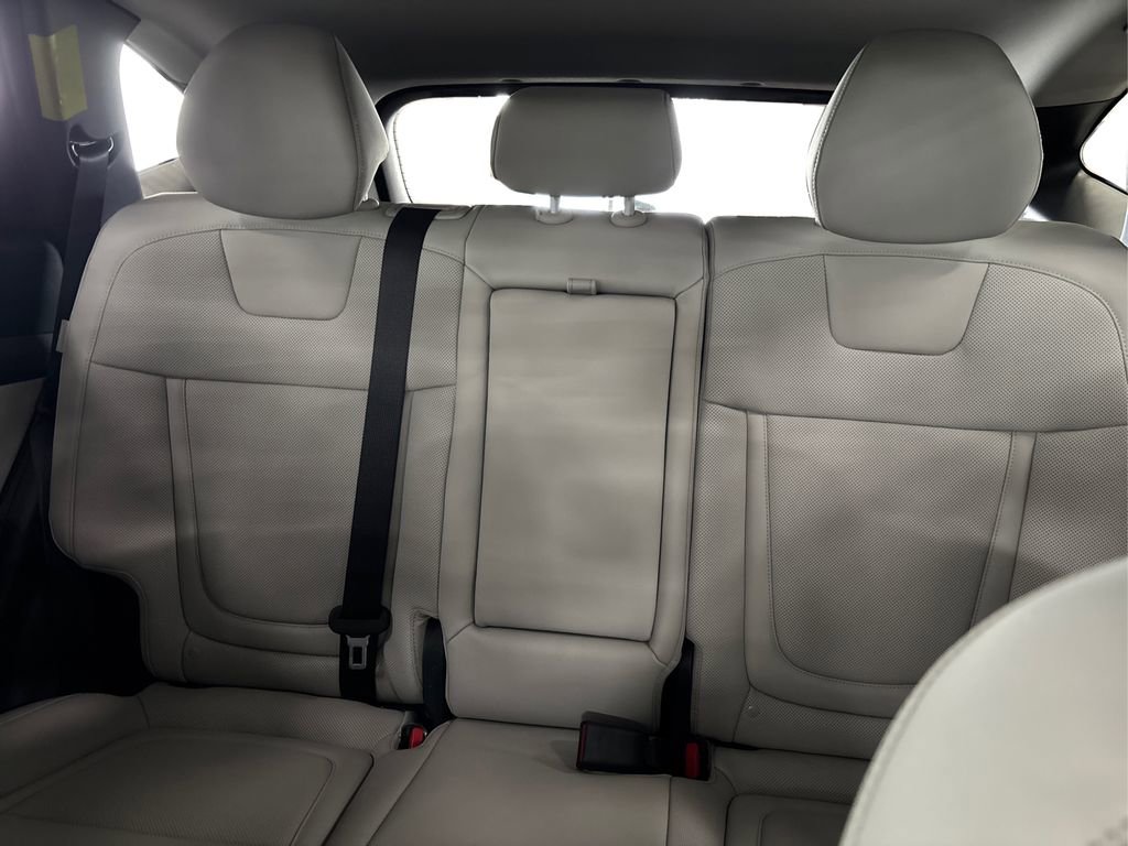 New 2026 Hyundai Tucson Limited image 11