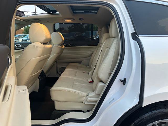 Used 2018 Lincoln MKT AWD w/ Technology Package image 18