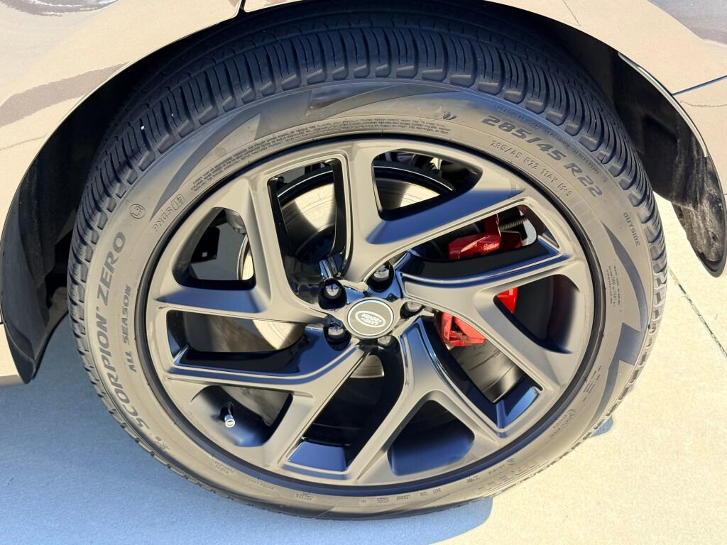 Used 2024 Land Rover Range Rover Sport Dynamic SE image 9