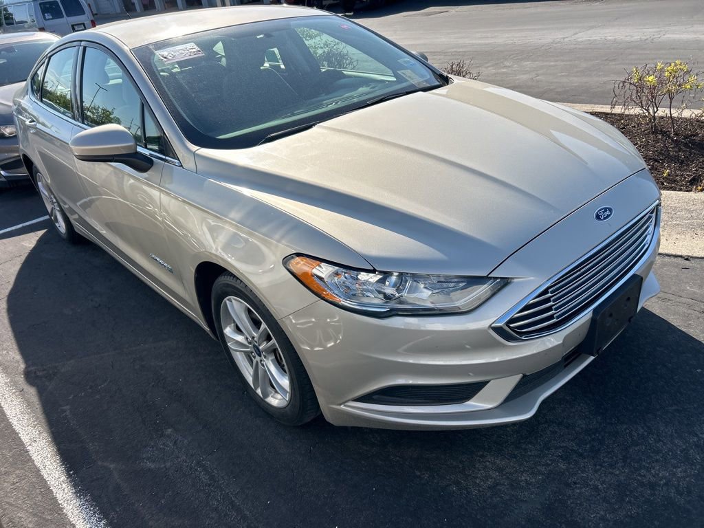 Used 2018 Ford Fusion S FWD image 2