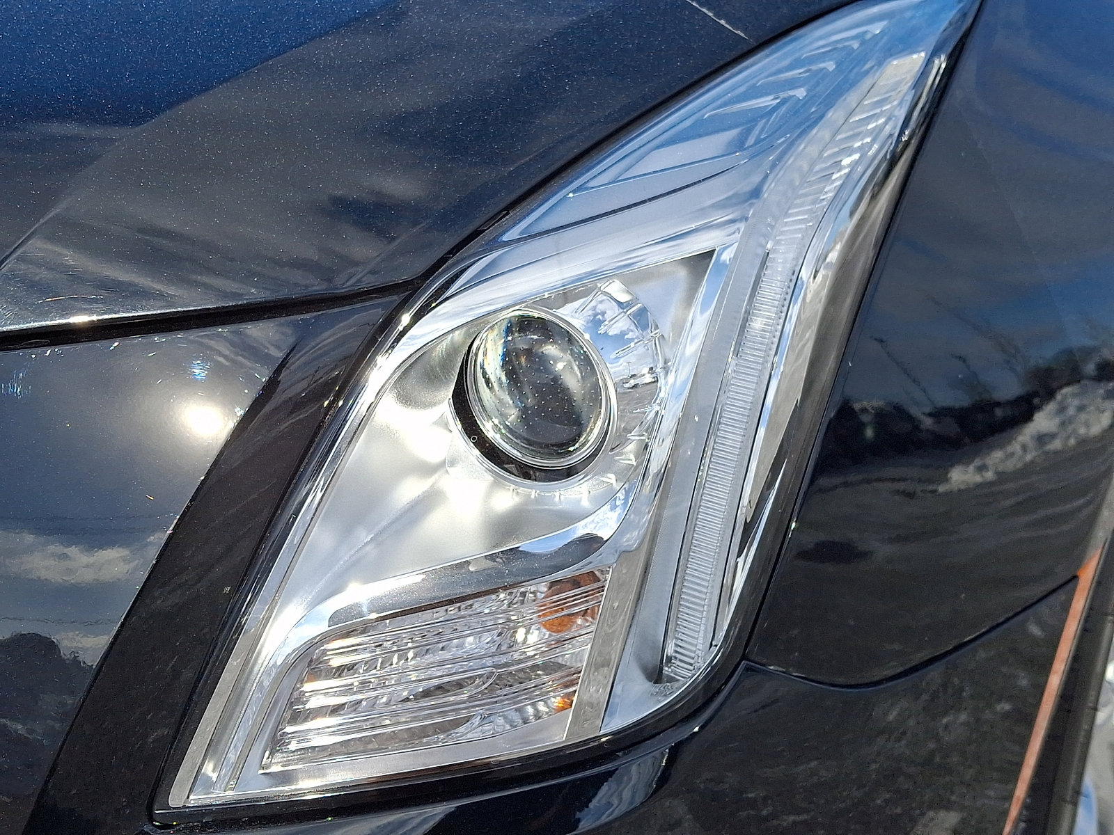Used 2013 Cadillac XTS Platinum image 9