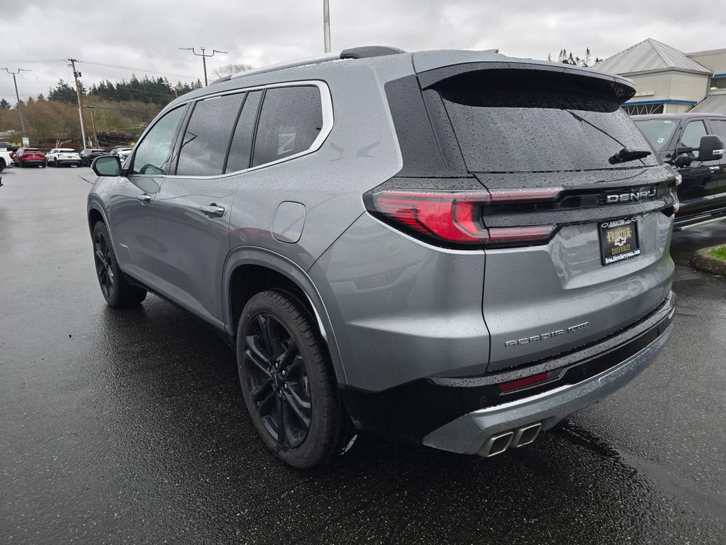 Used 2024 GMC Acadia Denali AWD/4WD image 5